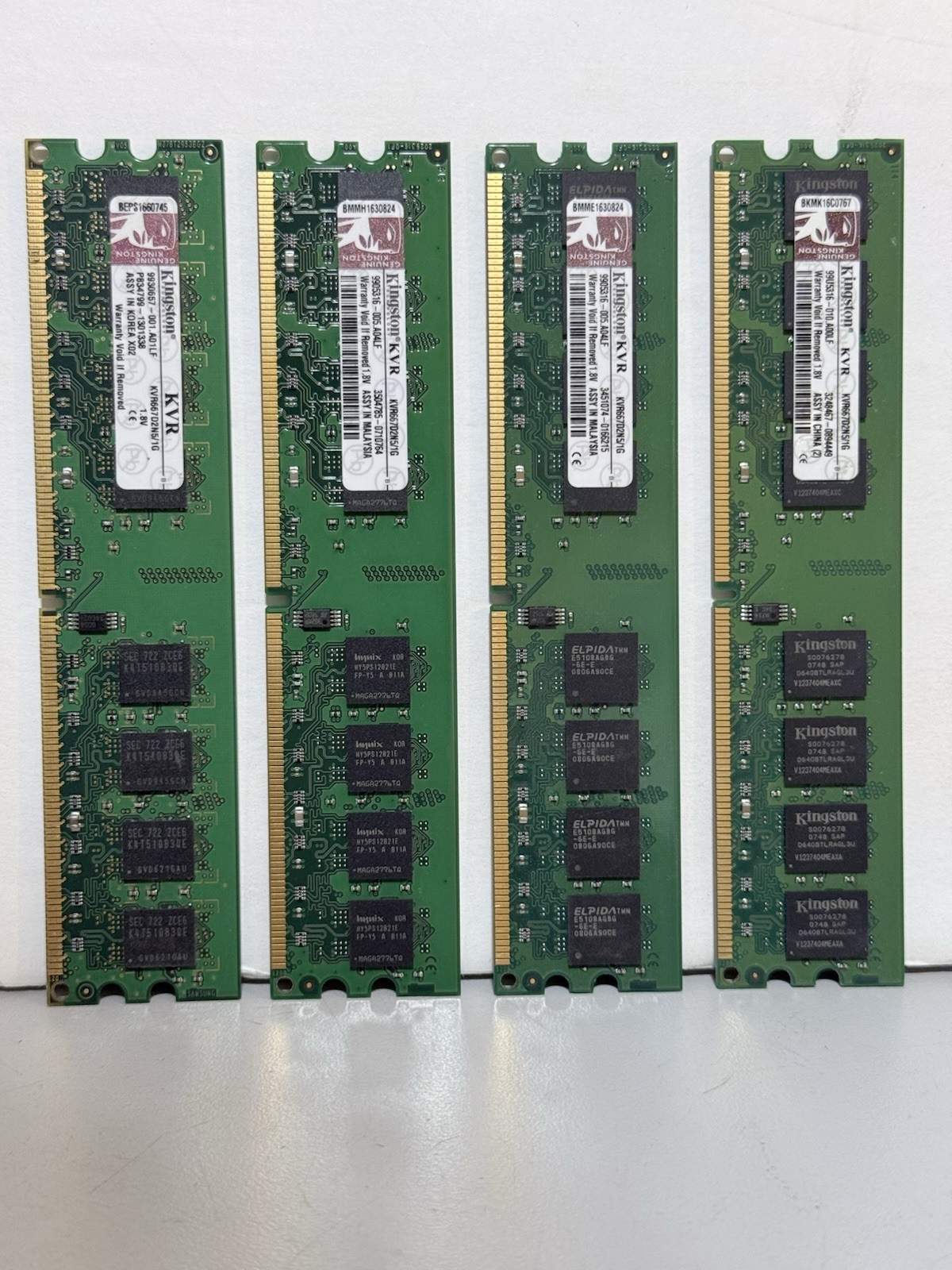 4Gb (Lot of 4 x 1Gb DIMM) RAM KINGSTON Memory for INTEL DQ965GF mainboard