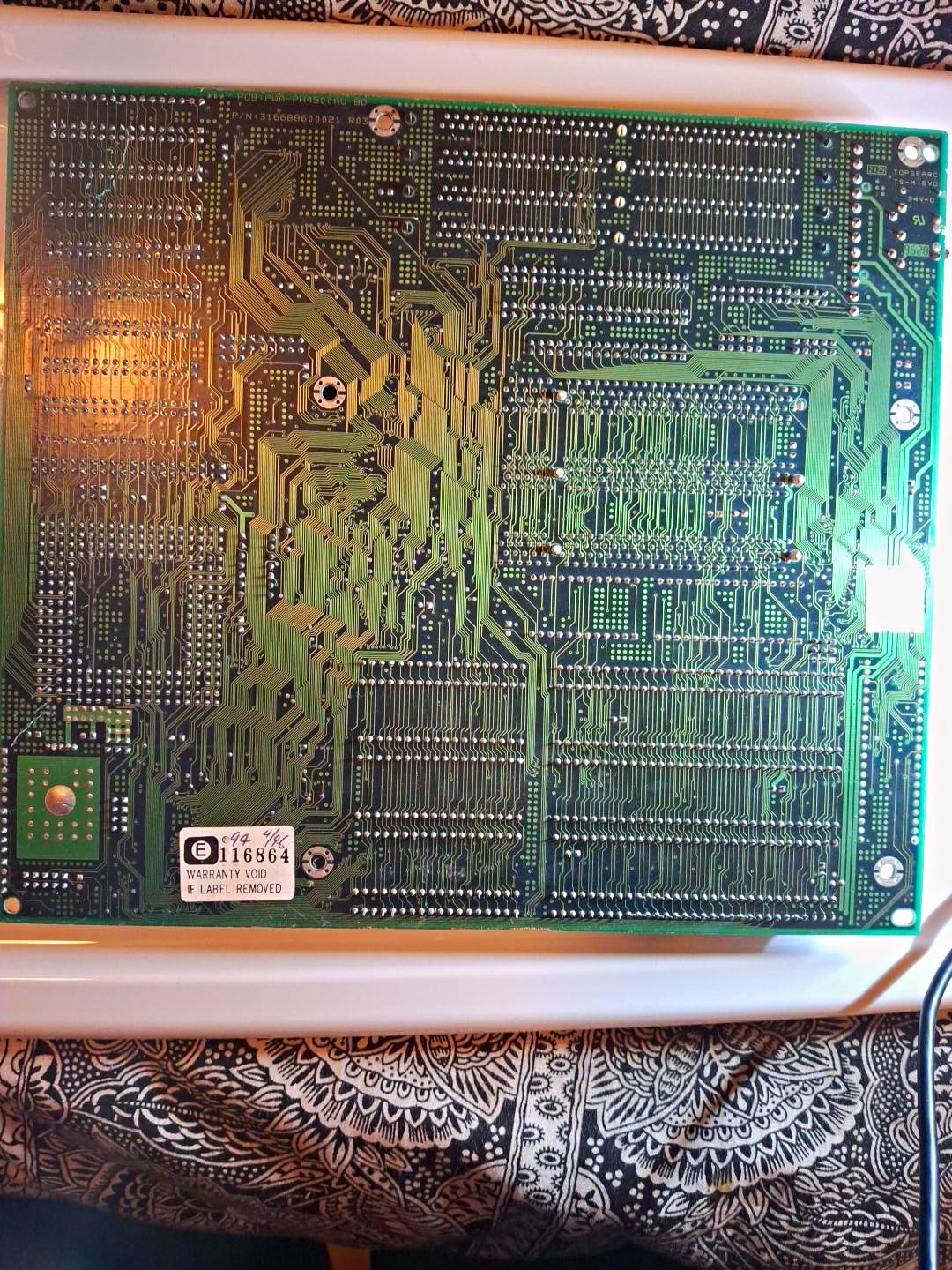 AT Vintage Computer Motherboard PCB Expansion Slots MPN 316680800001