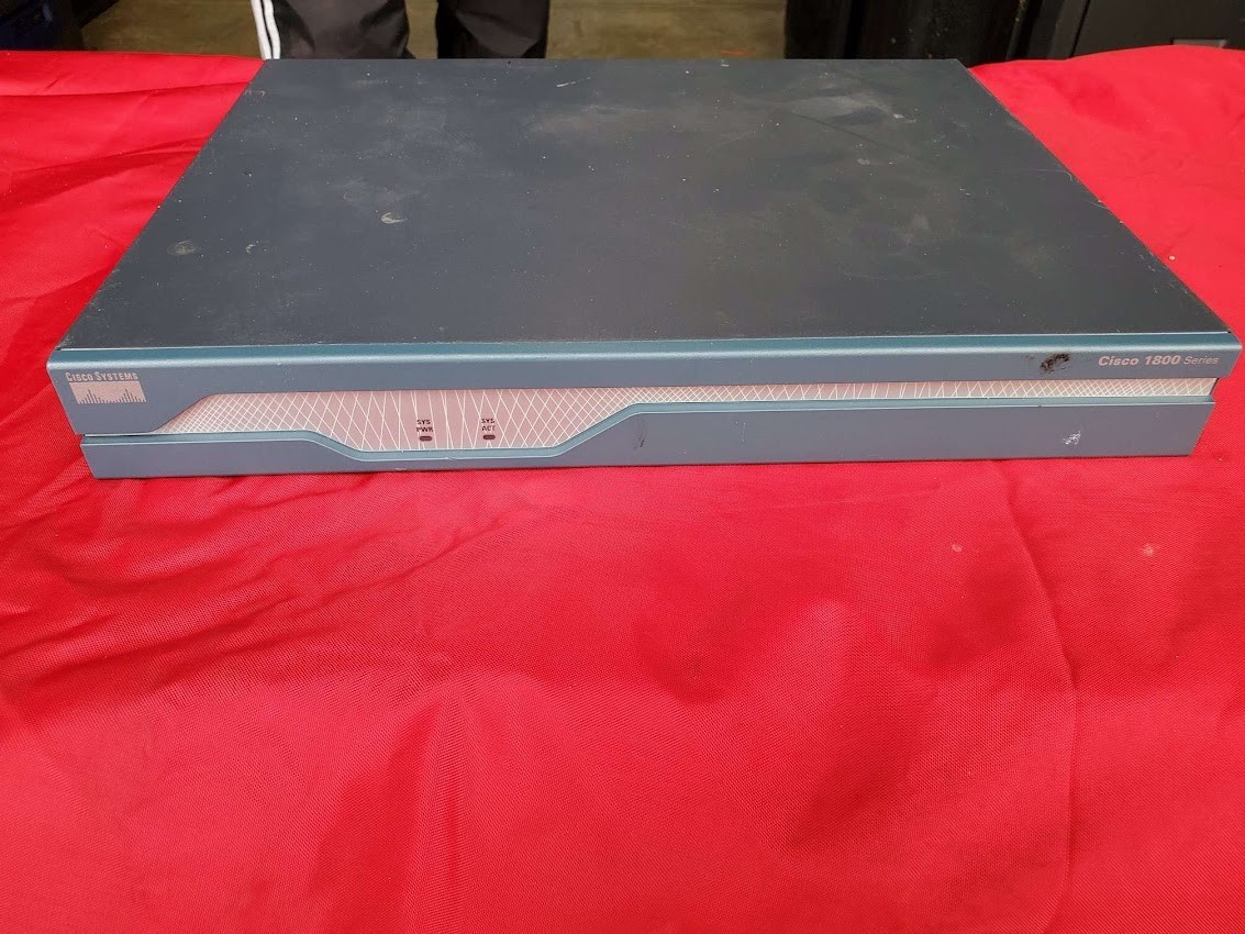 Cisco 1800 Series Model 1841 Integrated Services Router