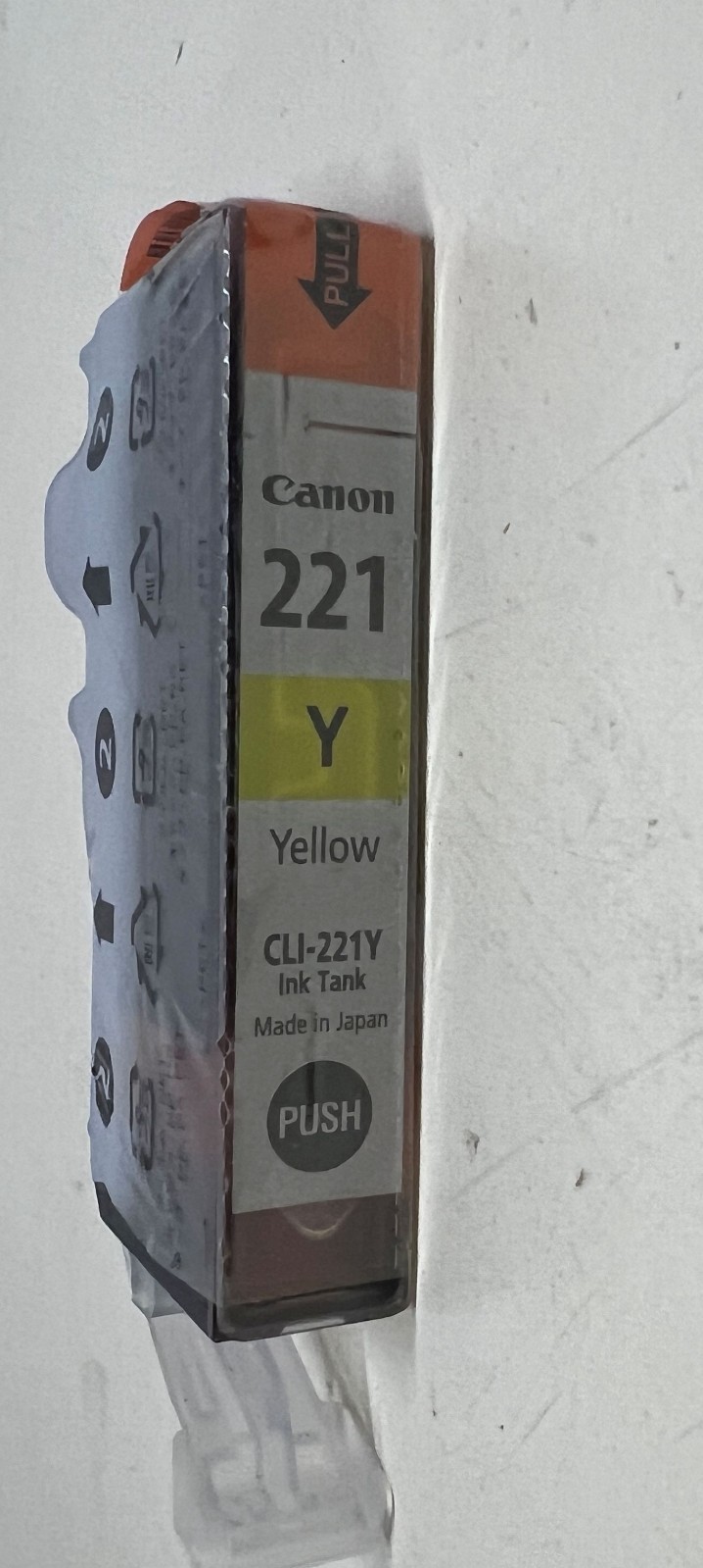 New Sealed Canon CLI-221 Y Yellow Ink Cartridge 2949B001 No Box