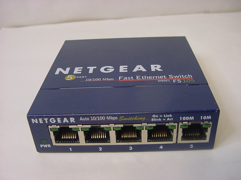 NETGEAR PROSAFE 5 PORT 10/100 SWITCH FS105 v2 - NO POWER CORD INCLUDED 