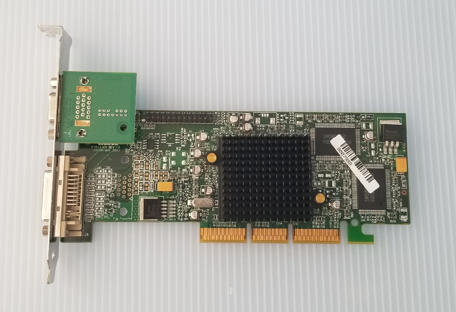 Matrox G550 AGP VGA+DVI Card 32MB Video card