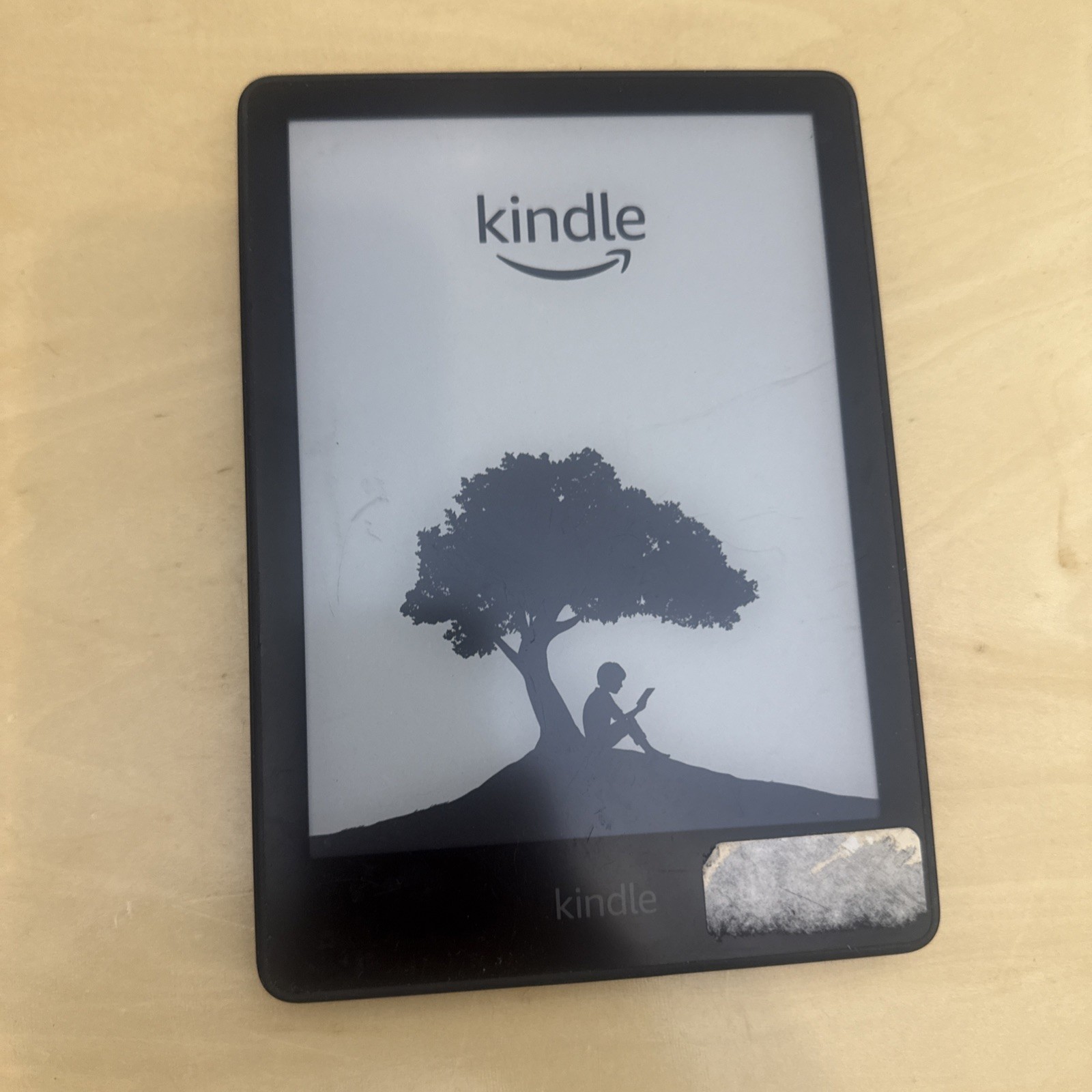 Amazon Kindle Paperwhite | 11th Generation | 6.8" 8 GB | Model: M2L3EK | Read