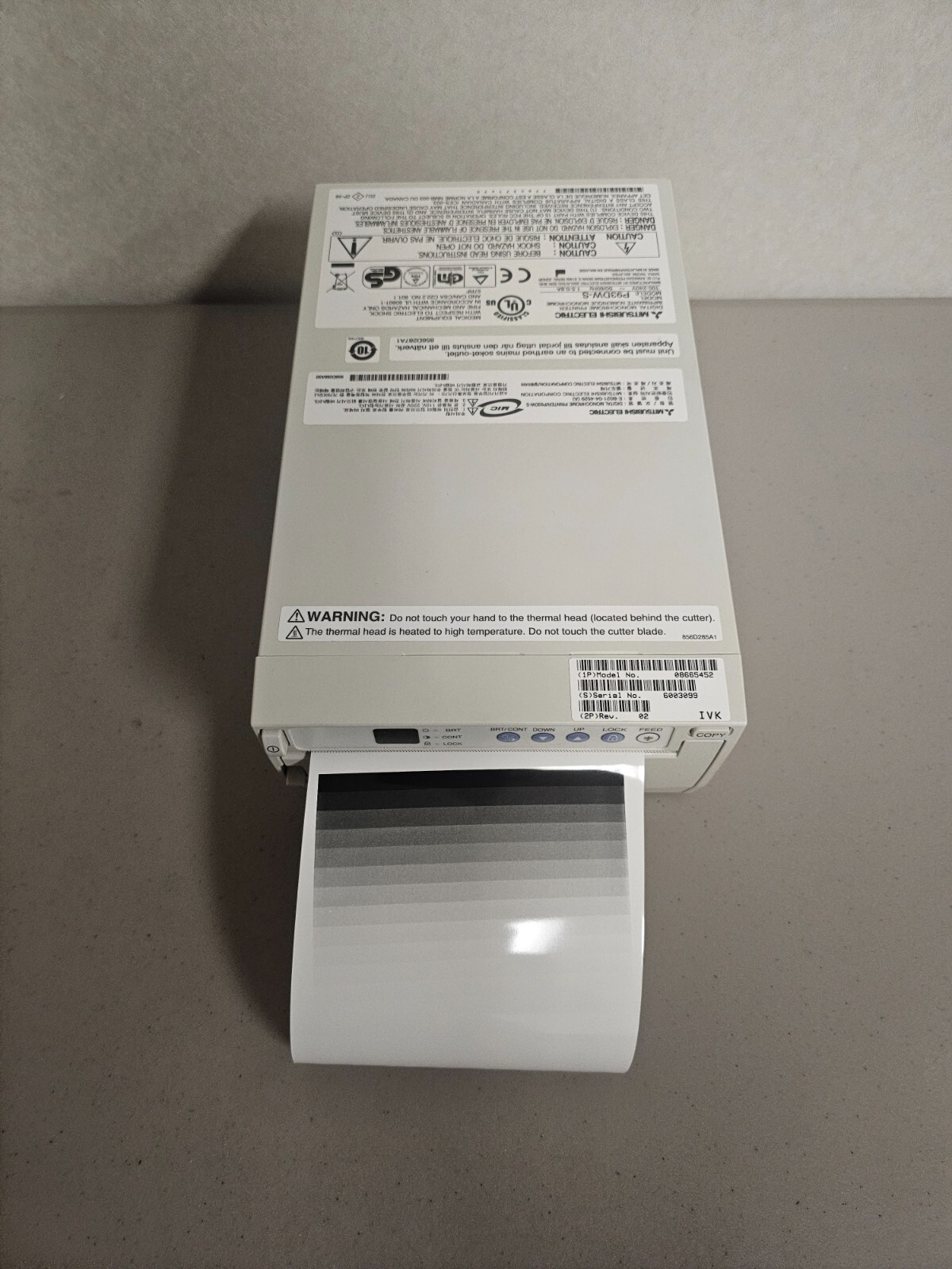 Mitsubishi Digital Printer P93D with paper