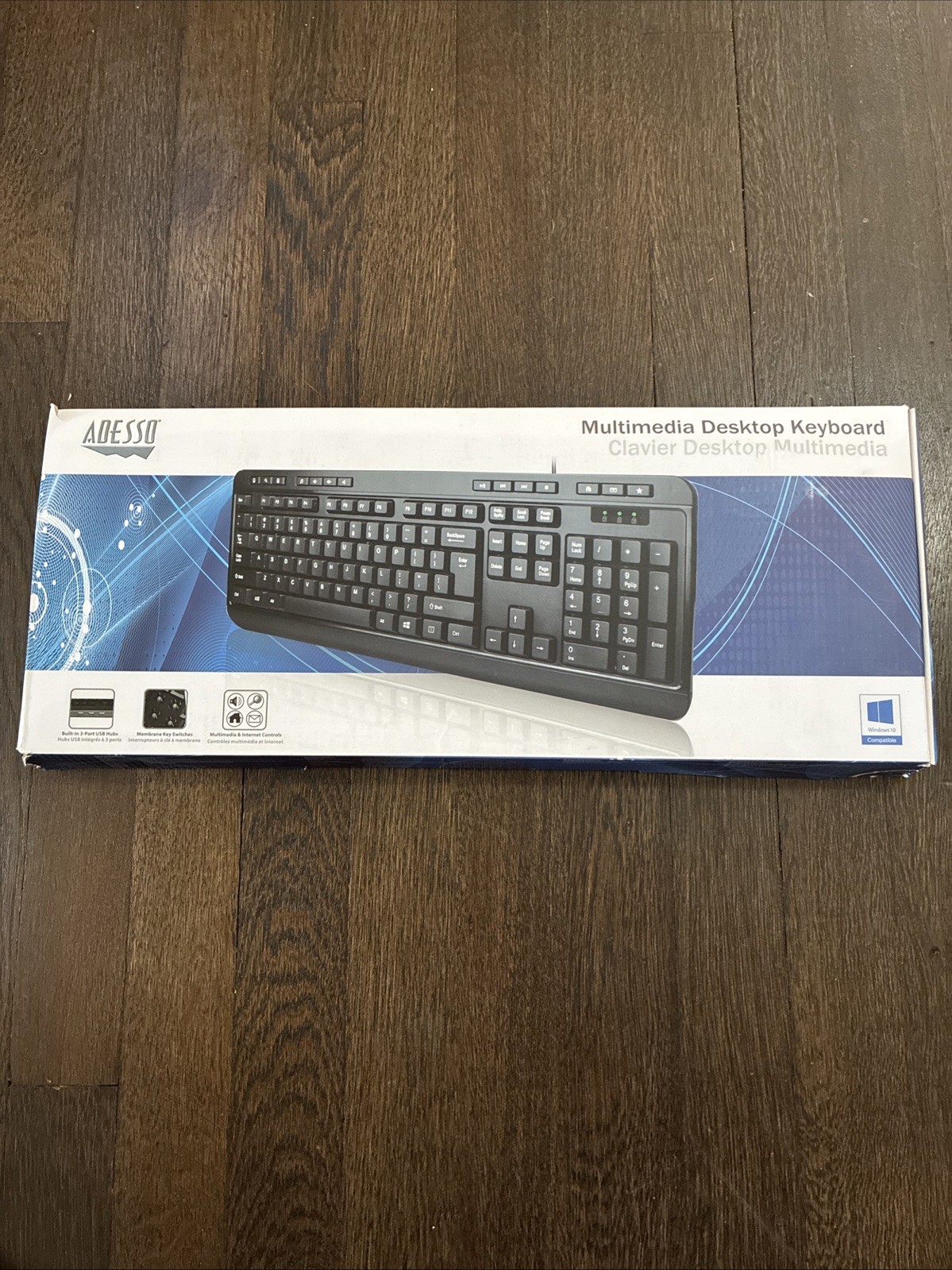 Adesso EasyTouch 132 Multimedia USB Wired Keyboard w/ Multimedia & Internet Keys