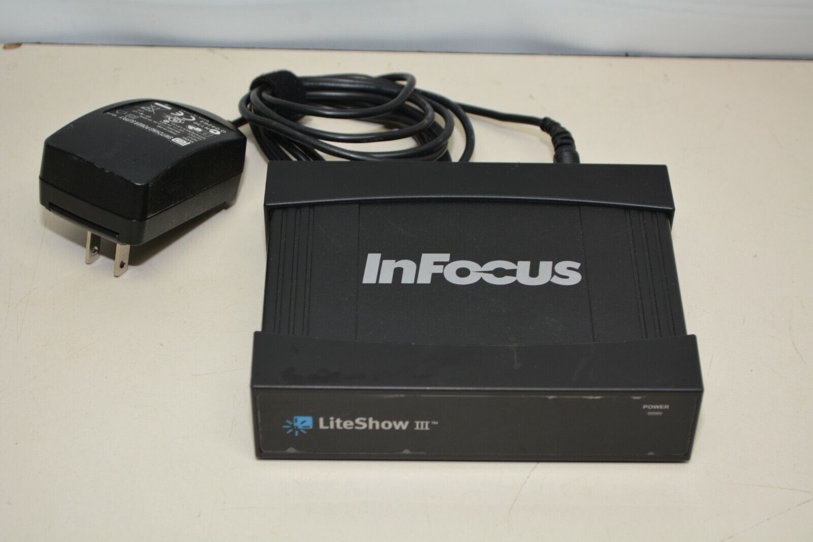 InFocus LiteShow III INLITESHOW3 Wireless Display Presentation Adapter #L297