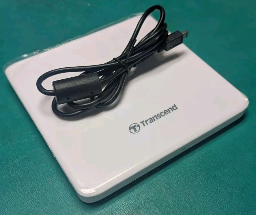 Portable DVD Writer Optical Drive Extra Slim Transcend 8K (TS8XDVDS-W) - AS NEW