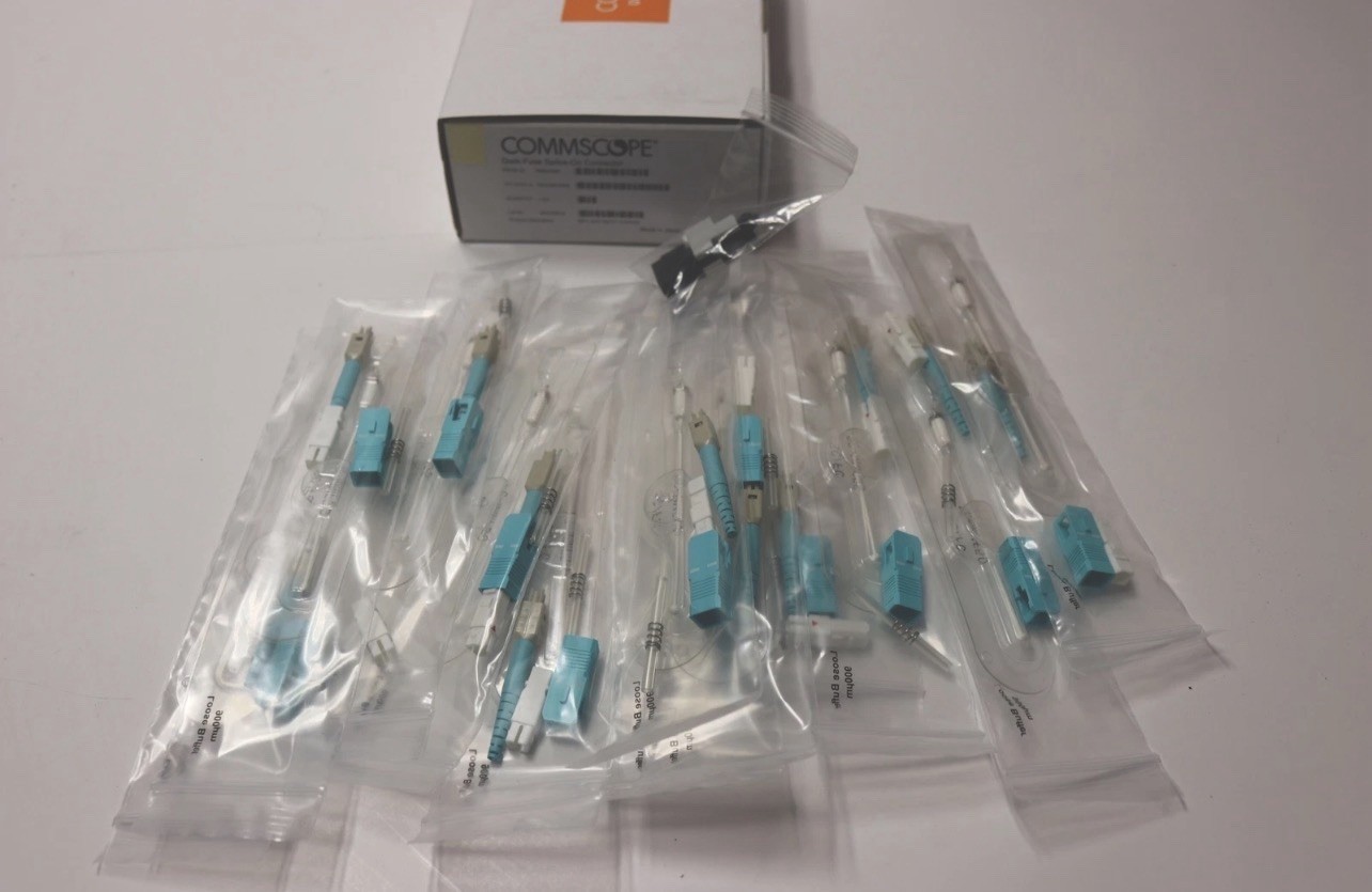 12x Pack Commscope Fiber Optic SC OM3/OM4/OM5 Qwik-Fuse Splice-On Connector. EB