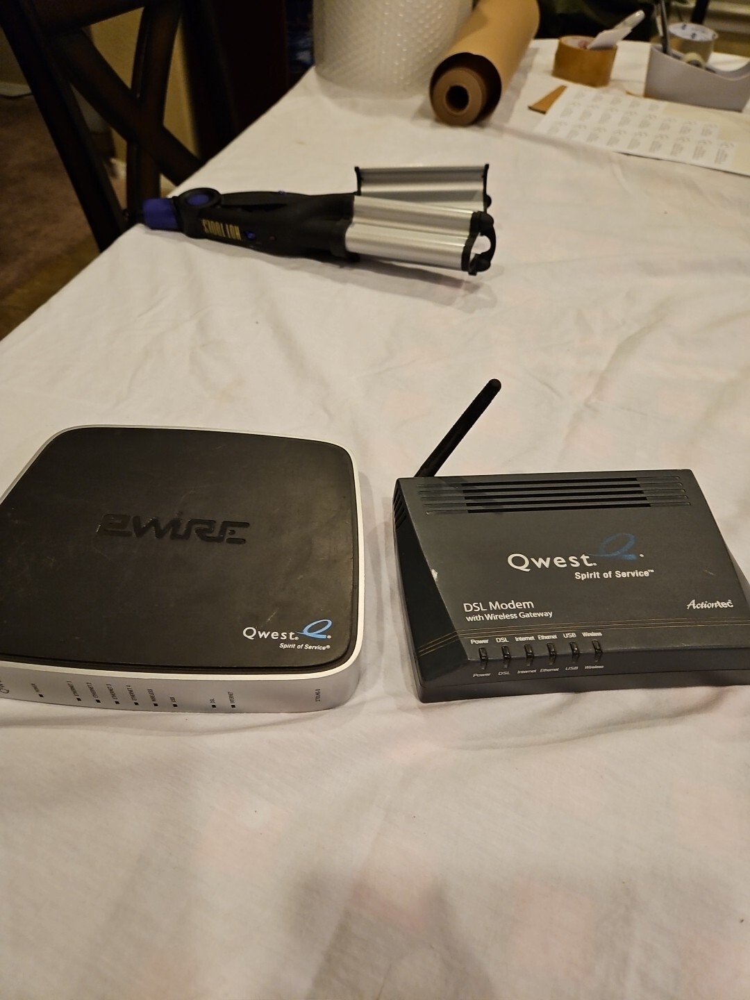 2 Qwest Modems Actiontec GT701-wg & 2wire 2701HG-D No Power Supply