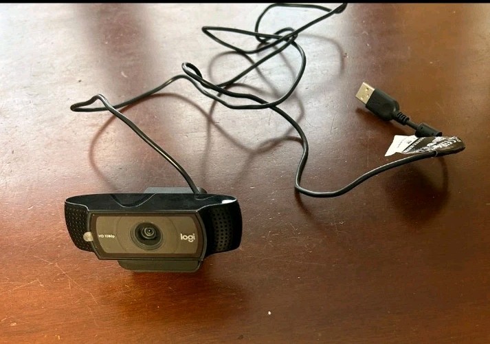 NEW Logi Logitech 1080p HD Pro Webcam V-U0060 USB Connect Black & Mounting 