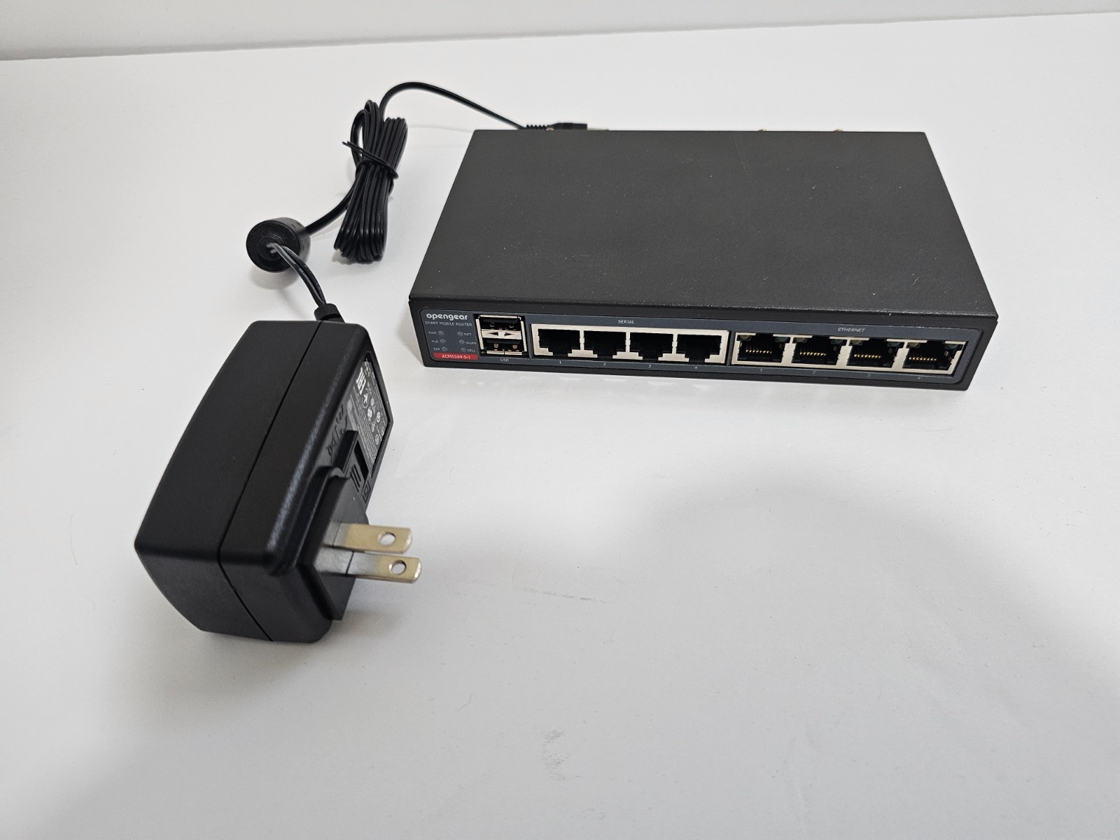 Opengear ACM5504-5-LV-I Open Gear Management Gateway with Power Supply
