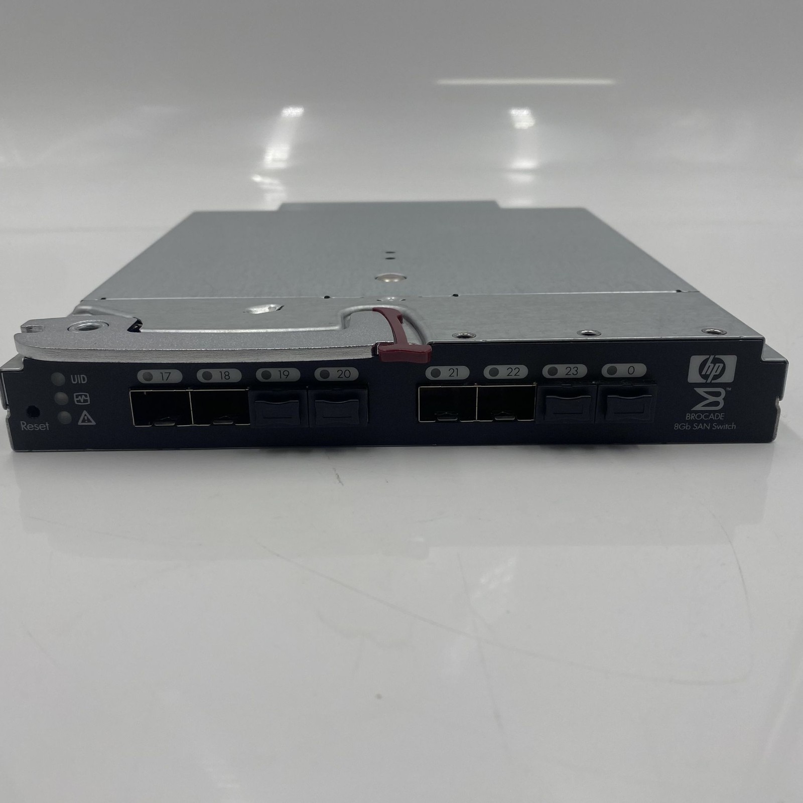 HP 8/24C POWER PACK+ SAN SWITCH FOR BLADESYSTEM C-CLASS AJ822B