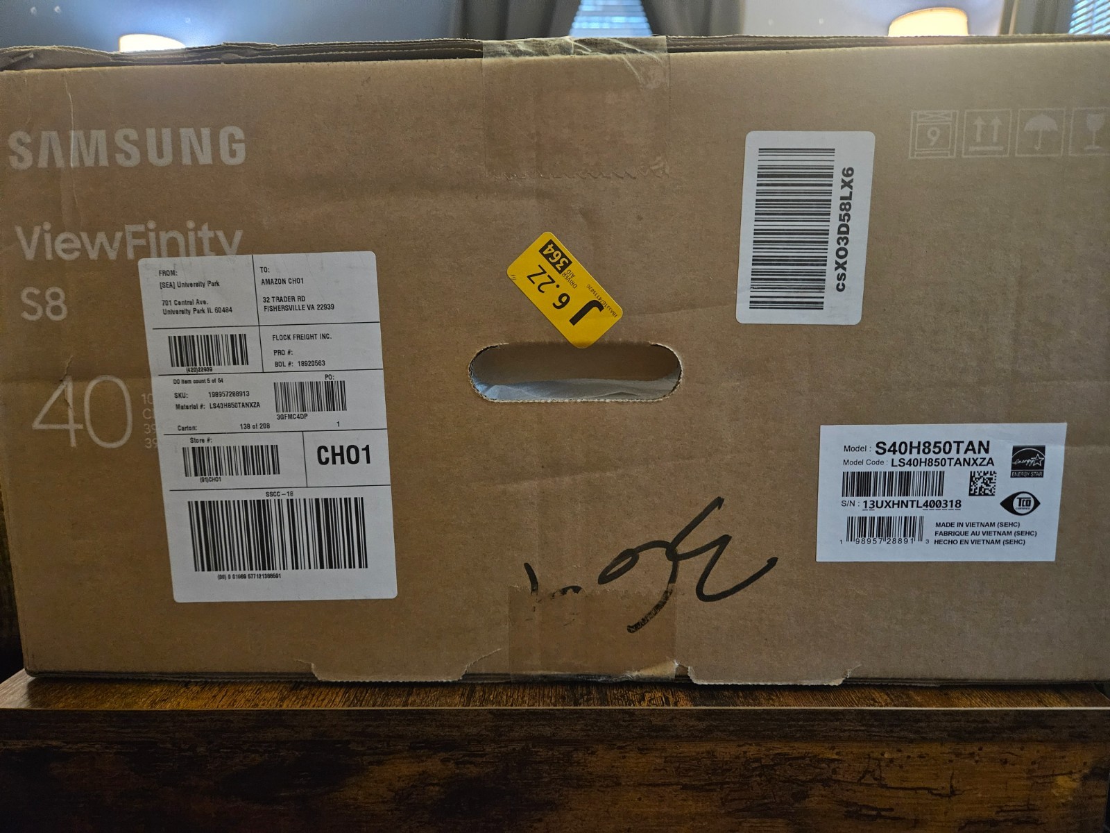 NEW Samsung 40" ViewFinity S8 S85TH Curved Monitor 5K2K 144Hz HDR10+ Thunderbolt