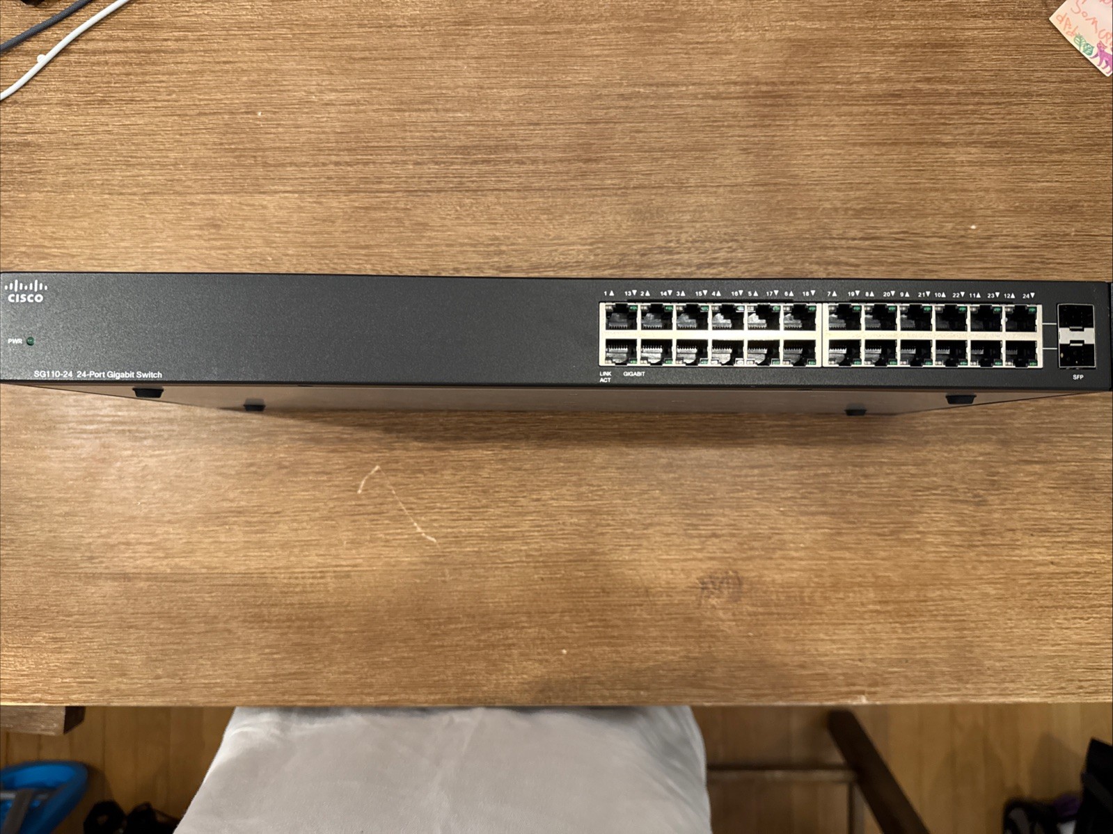 Cisco SG110-24HP 110 Series 24-Port Unmanaged PoE Network Switch