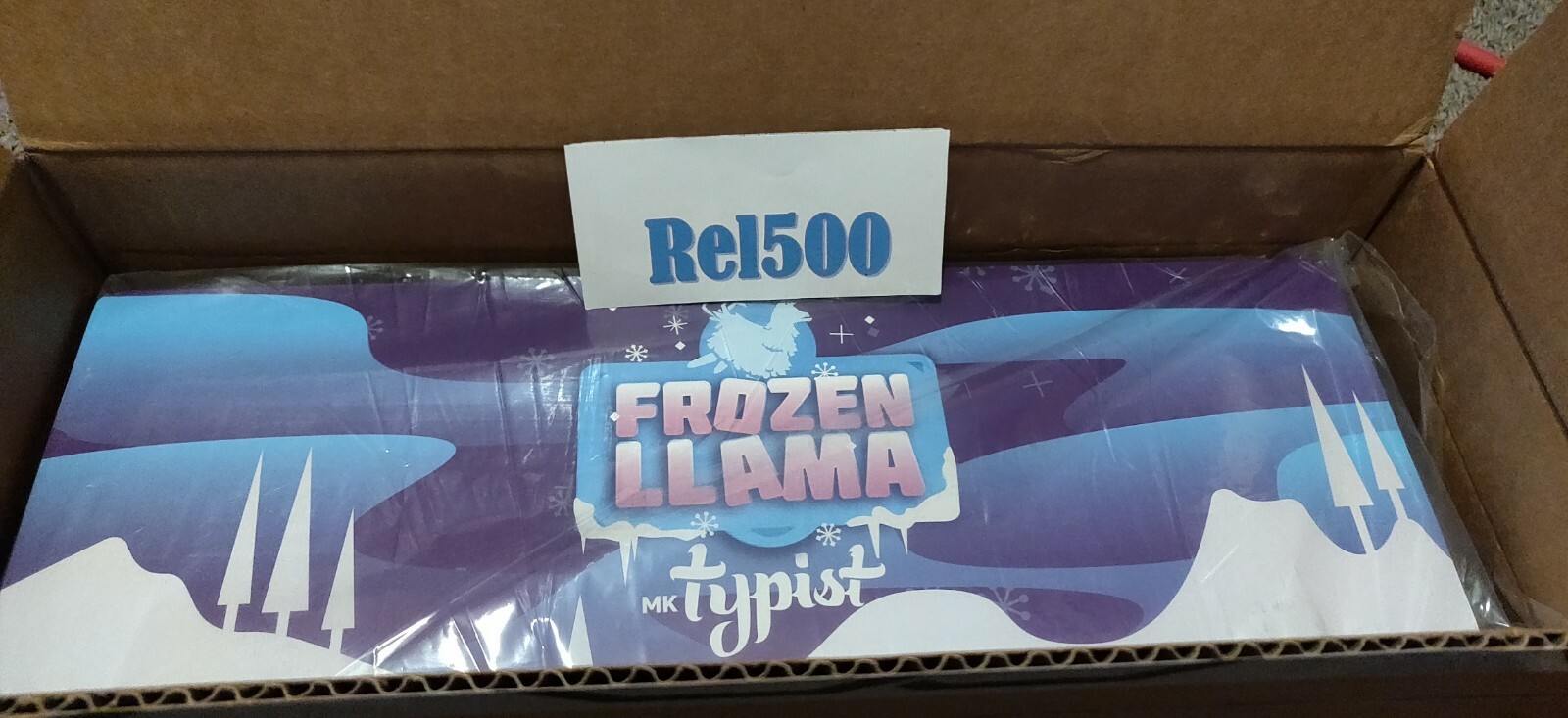 MK Typist Fullsize Frozen Llama TTC SPEED SILVER PBT RGB KeyBoard
