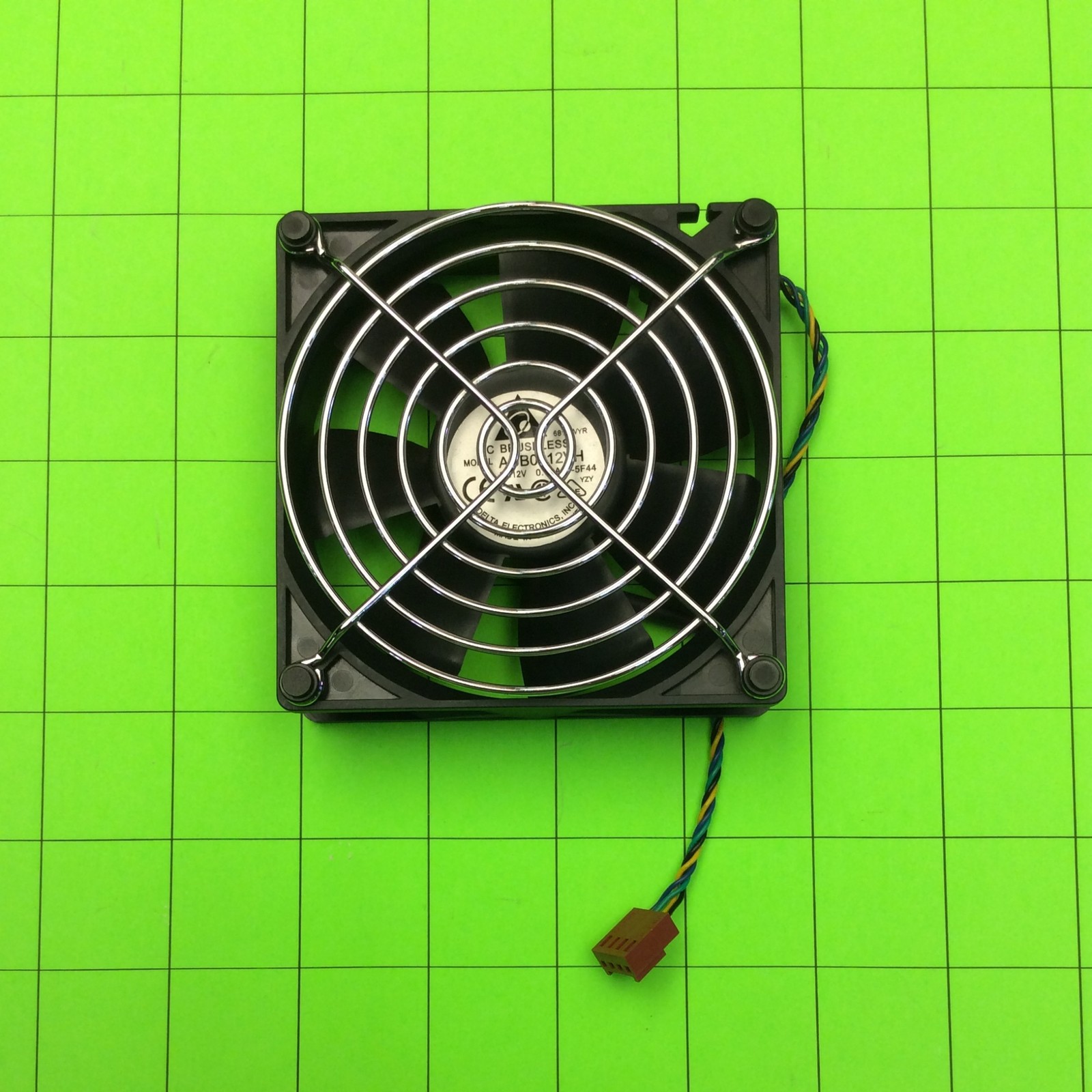 HP Compaq DC7600C Desktop Computer 4 Wire Cooling Fan