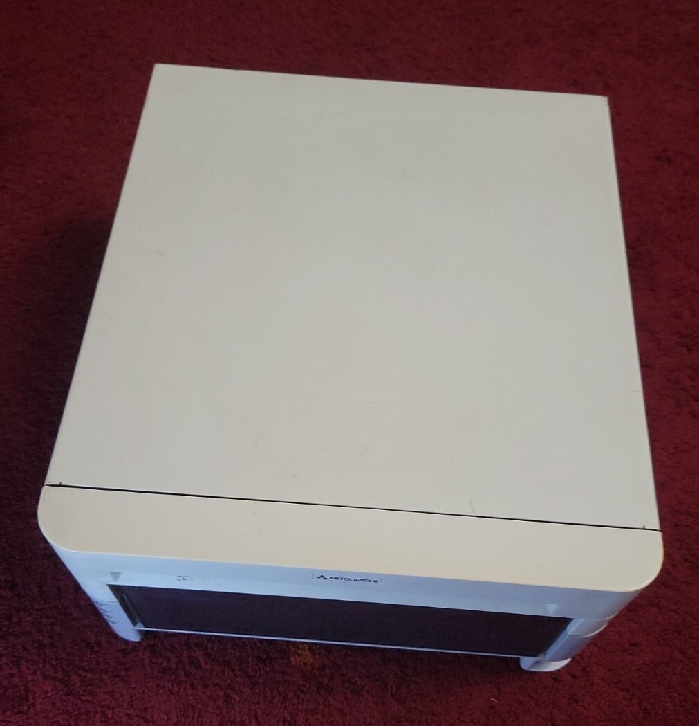 Mitsubishi CP-3800DW Digital Sublimation printer, no cables included