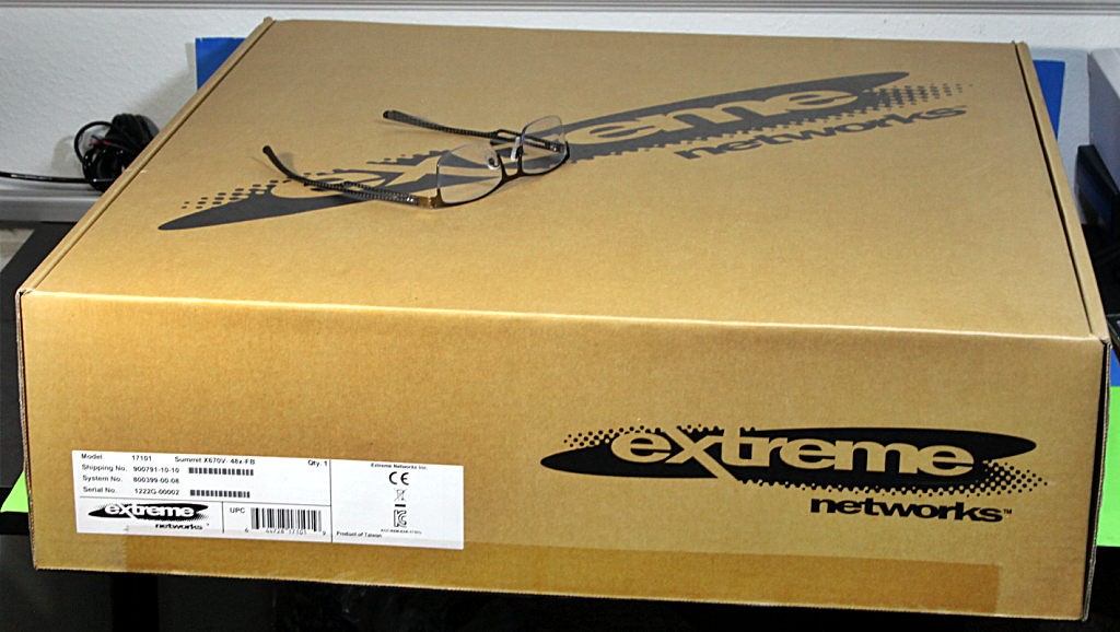 X670V-48x FB Extreme Networks Summit 17101 New Sealed