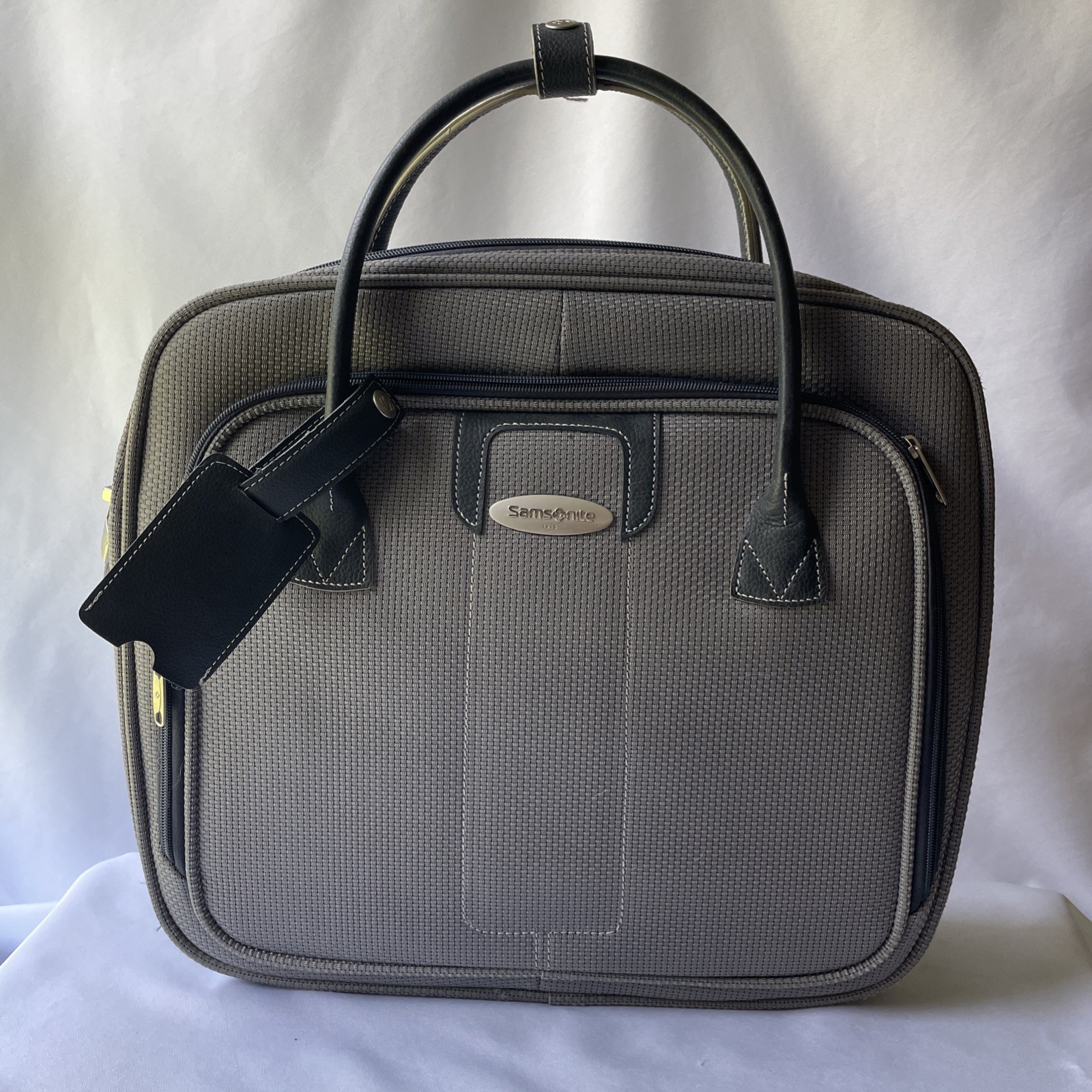 Samsonite 1910 Padded Laptop Computer Travel Bag Carry On Luggage Briefcase 17”