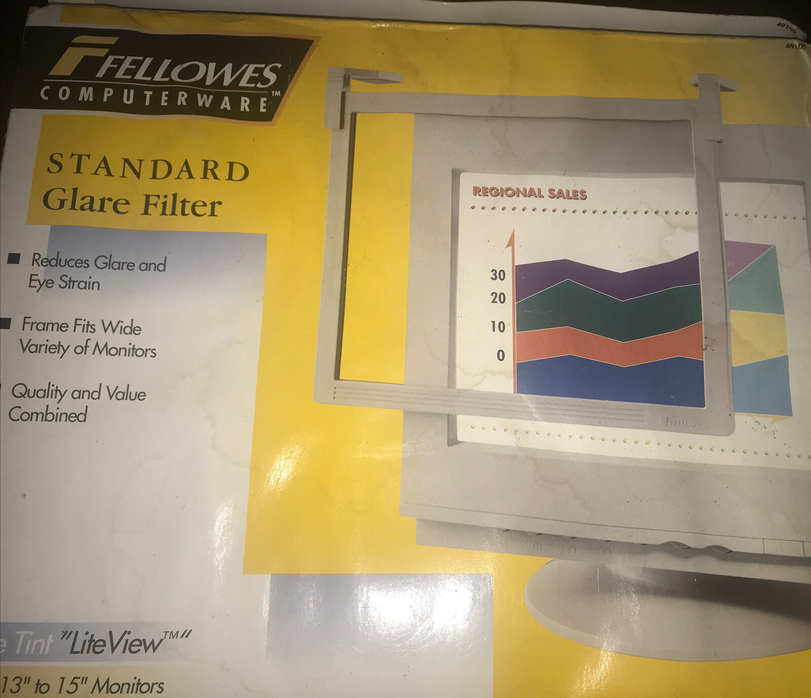 Fellowes Computerware Standard Glare Filter. Fits 13 to 15 inch Monitors