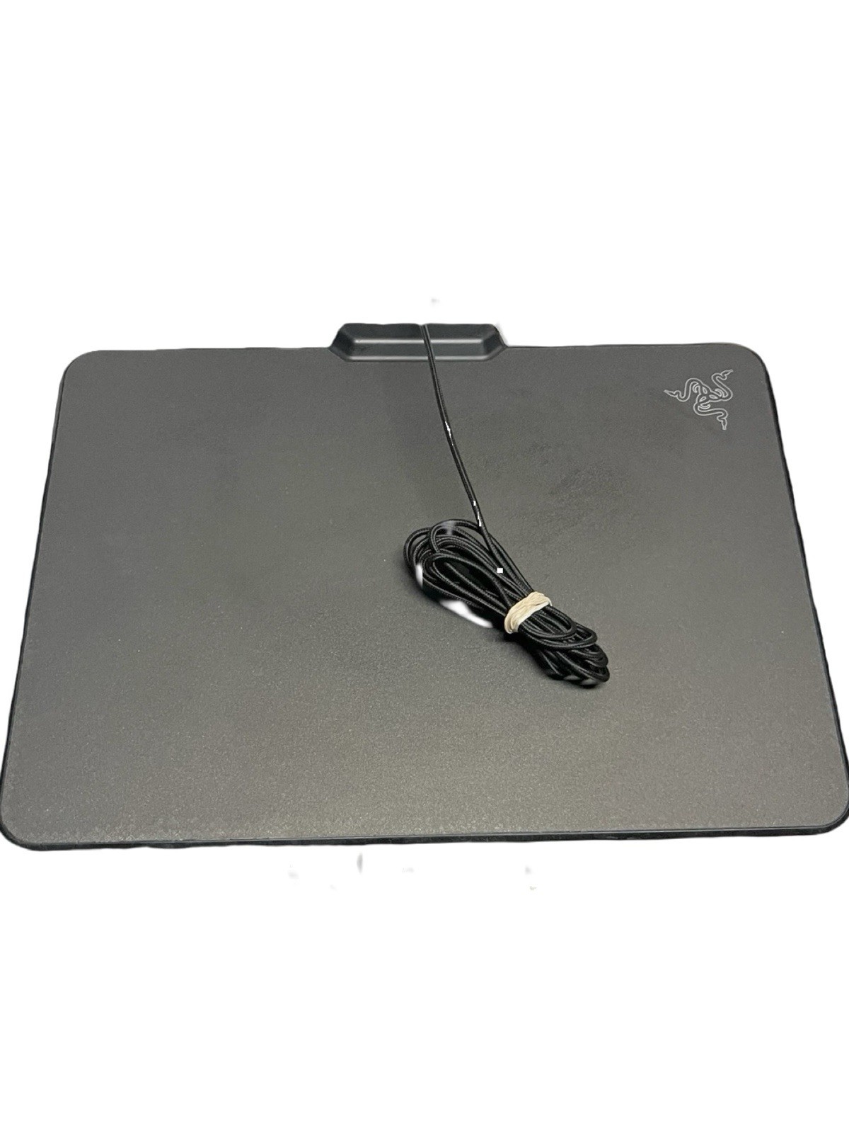 Razer RZ02-0135 Chroma Firefly Hard Gaming Mouse Pad Mat Model RGB Light