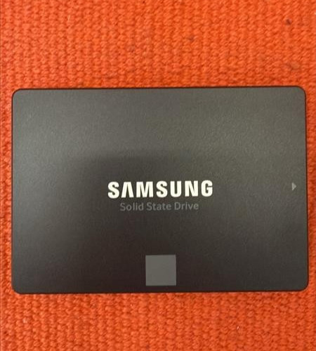 Samsung 850 EVO 120GB SSD SATA III 2.5" (MZ7LN120)