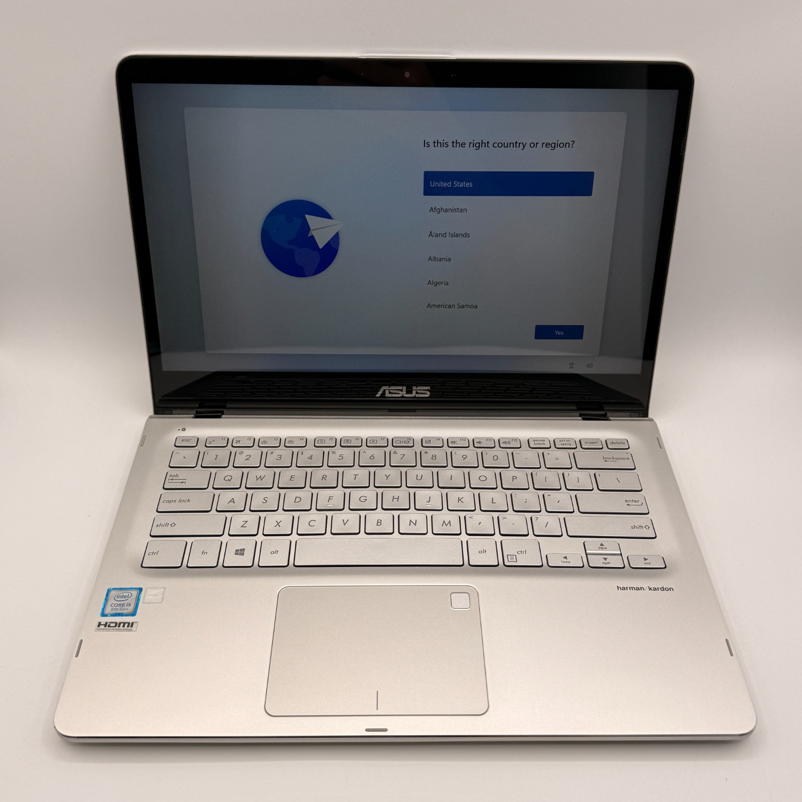 ASUS Q405UA 14" Touch 2-in-1 i5-8250U 8GB 240GB SSD Win11 Home Batt 65%