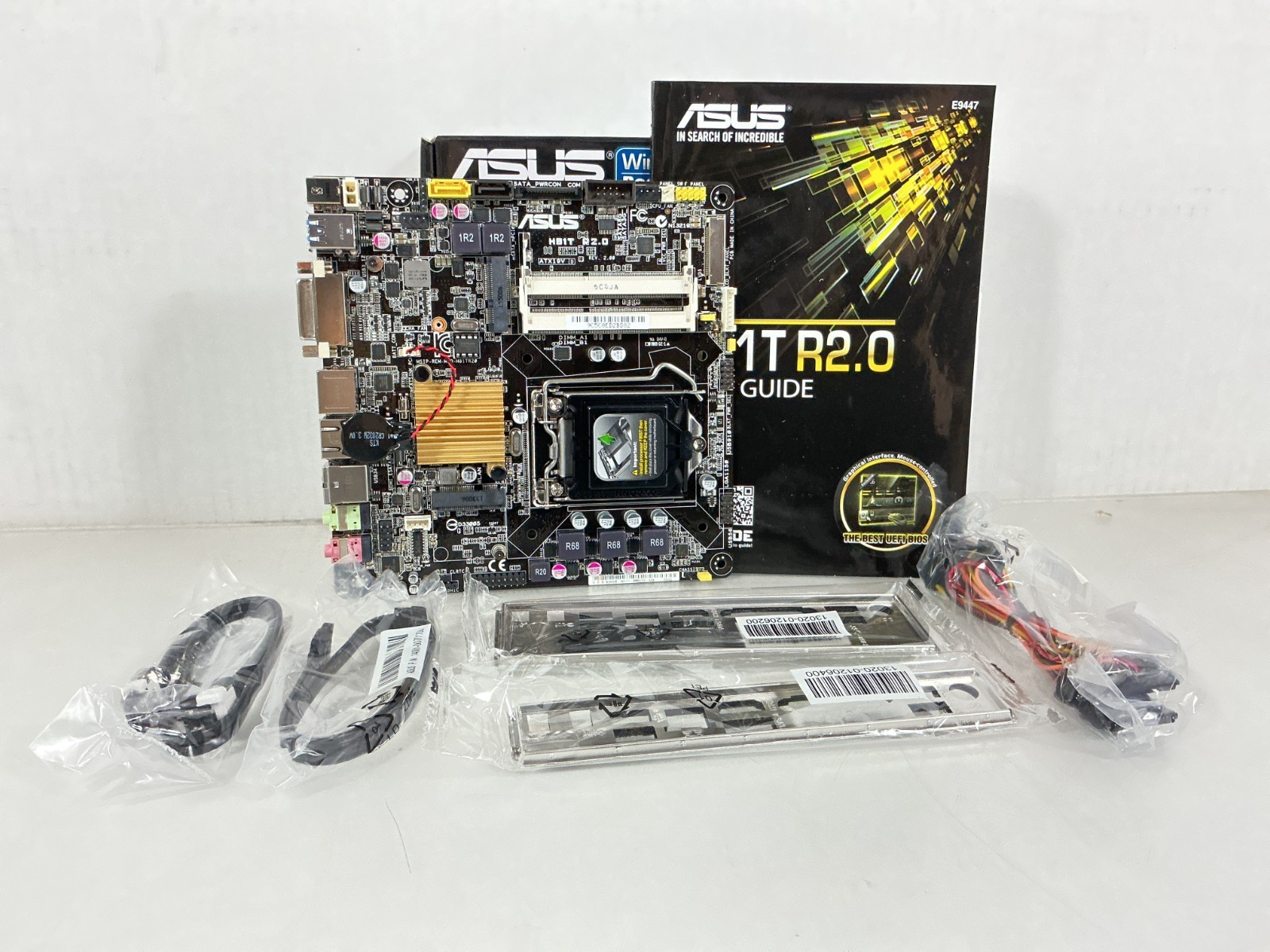 ASUS H81T/CSM R2.0 Thin Mini-ITX LGA 1150 DDR3 - H81T/CSM R2.0