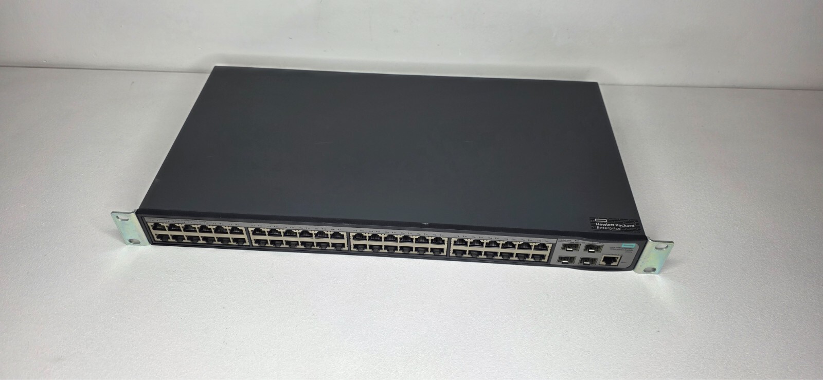 JG927A HPE Office Connect 1920-48G 48-Port Gigabit Ethernet Network Switch