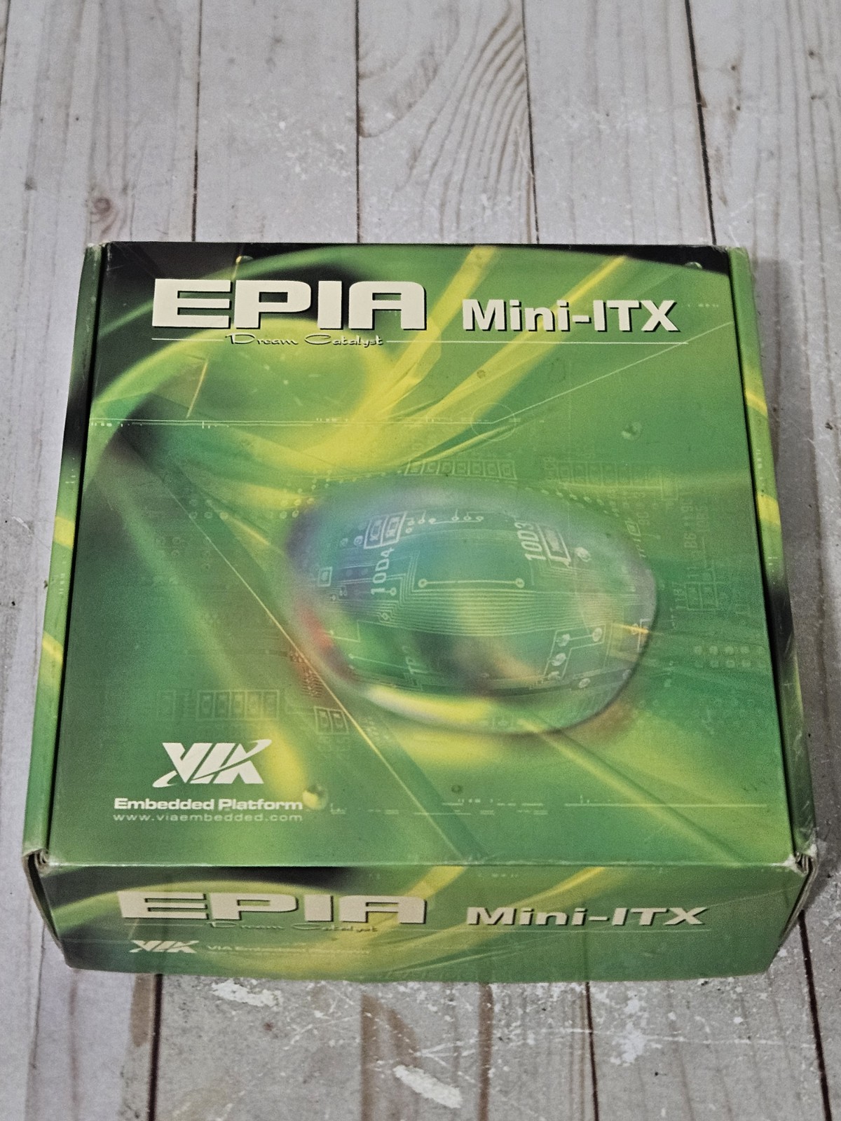 VIA EPIA Mini-ITX EN12000EG Motherboard