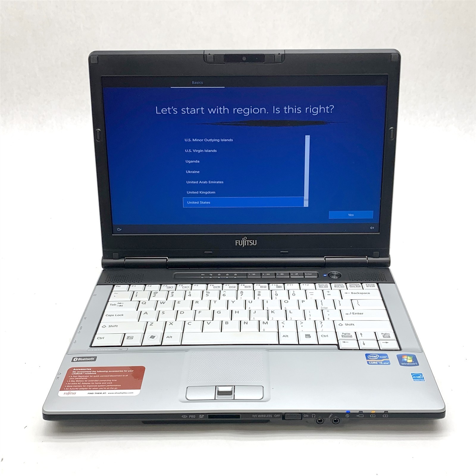 Fujitsu Lifebook S751 14" Intel Core i5-2520M 2.50GHz 8GB 240GB SSD Win10
