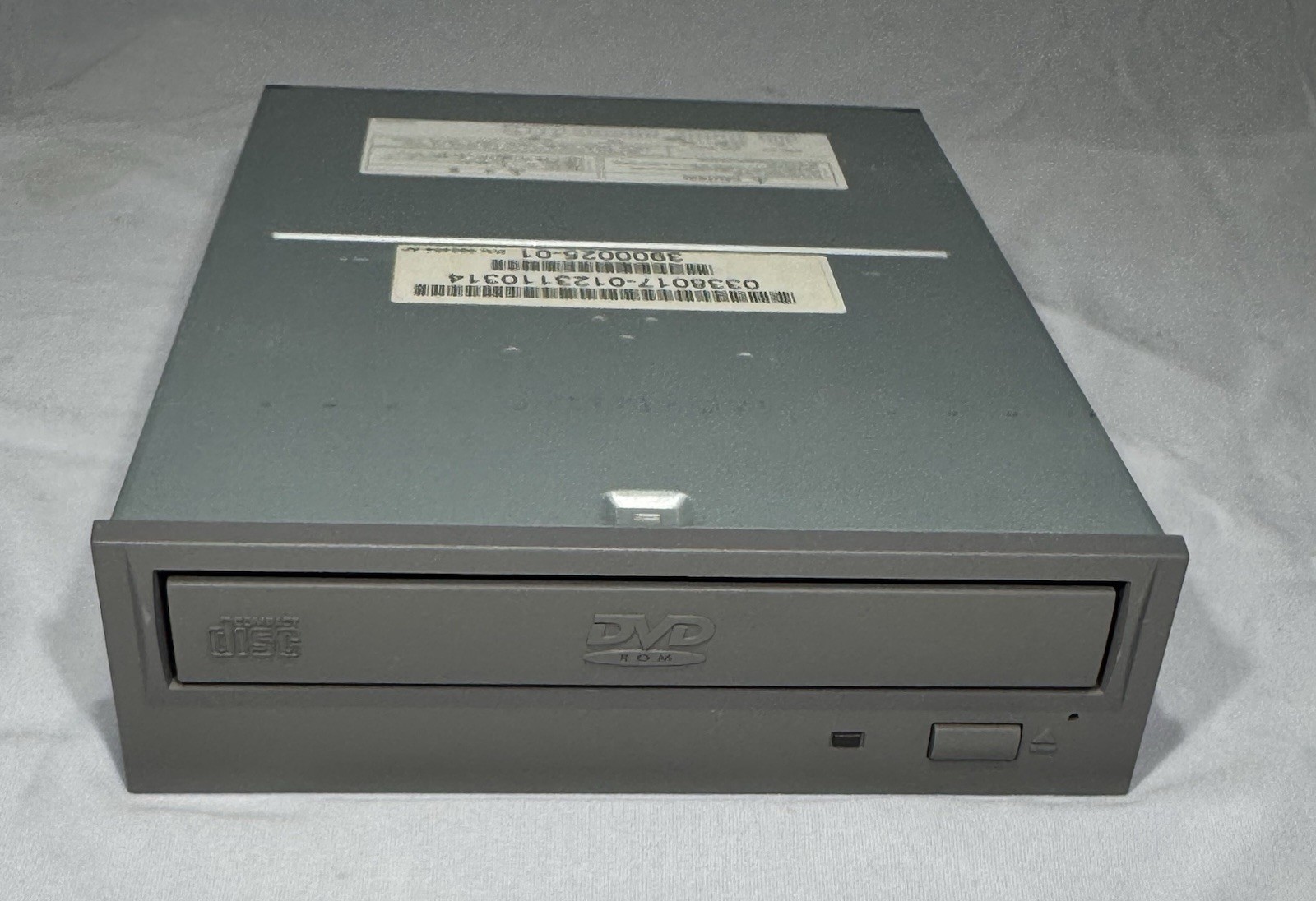 Sun 390-0025 StorEdge 10X DVD-ROM Drive, Medium Grey Bezel, X6168A - Tested