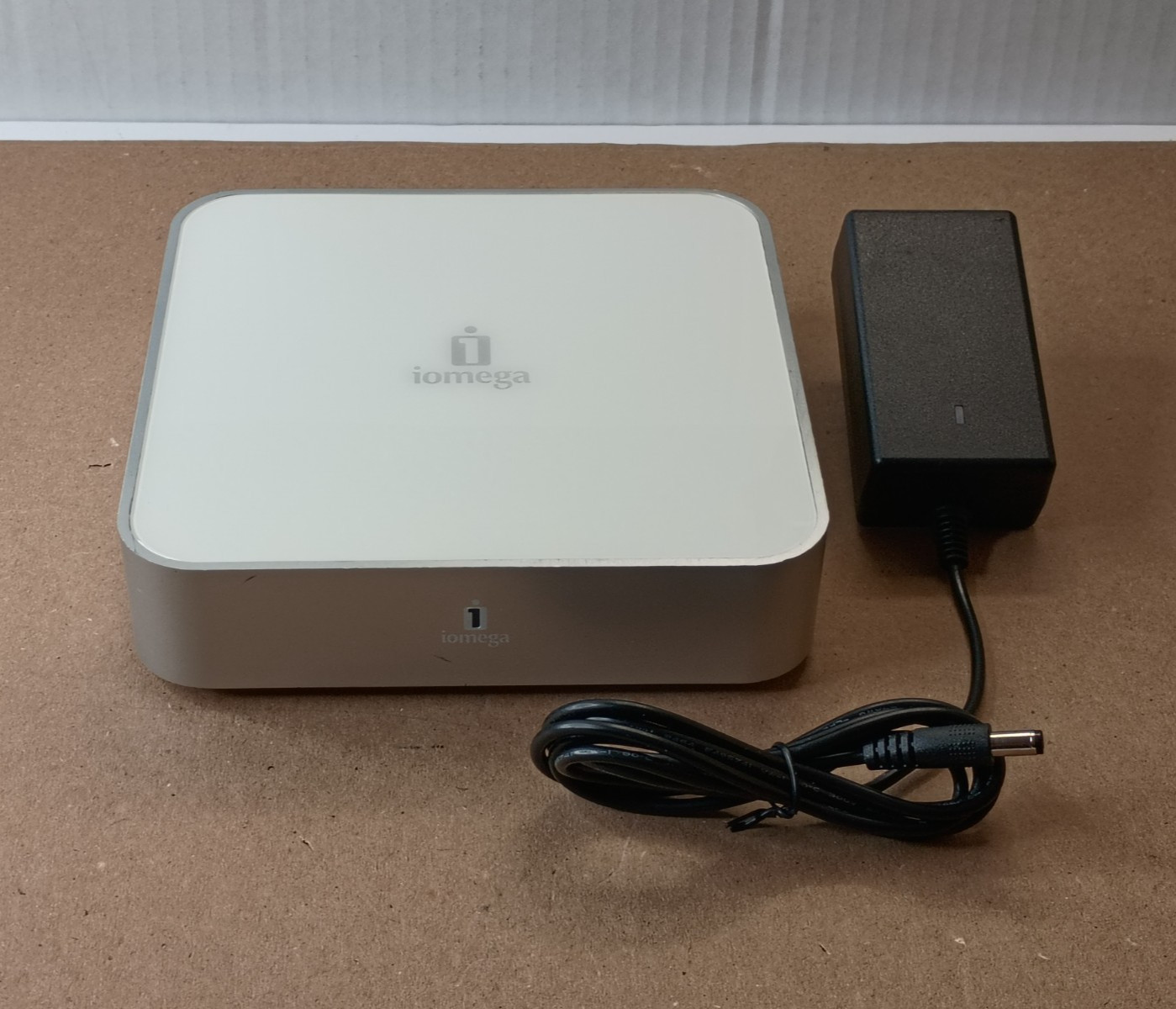 IOMEGA MiniMax (MMHDC) 500GB External Hard Drive with Power Cord