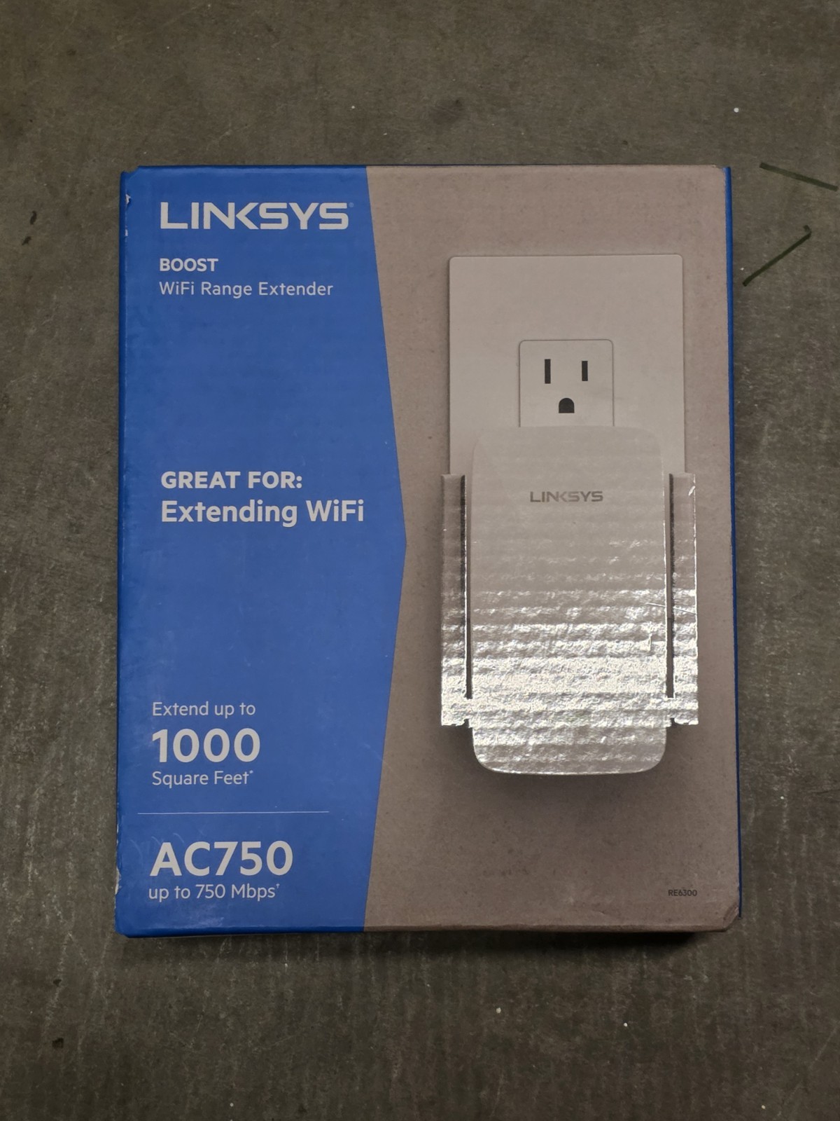Linksys AC750 Boost Dual-Band Wi-Fi Range Extender RE6300 (1000 sq.ft)