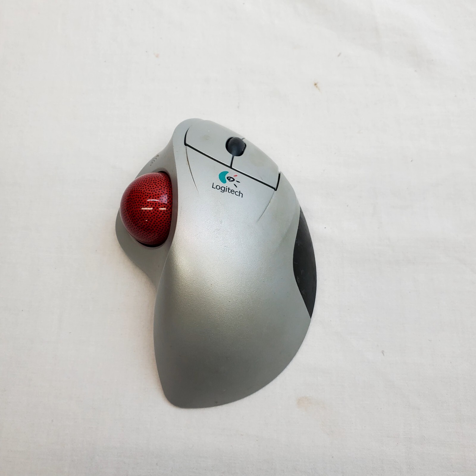 Logitech T-RA18 Cordless Trackman Trackball Wireless Mouse No Receiver