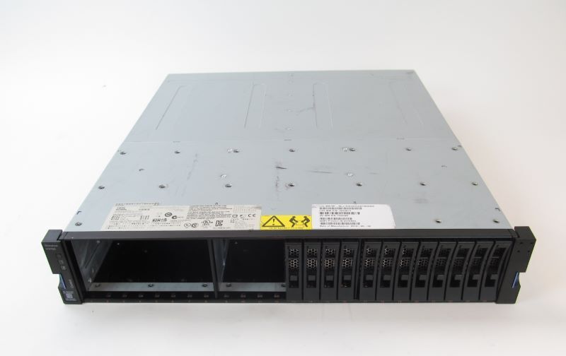 IBM 2072-24c V3700 Storwize SFF Dual Control Storage Enclosure zq