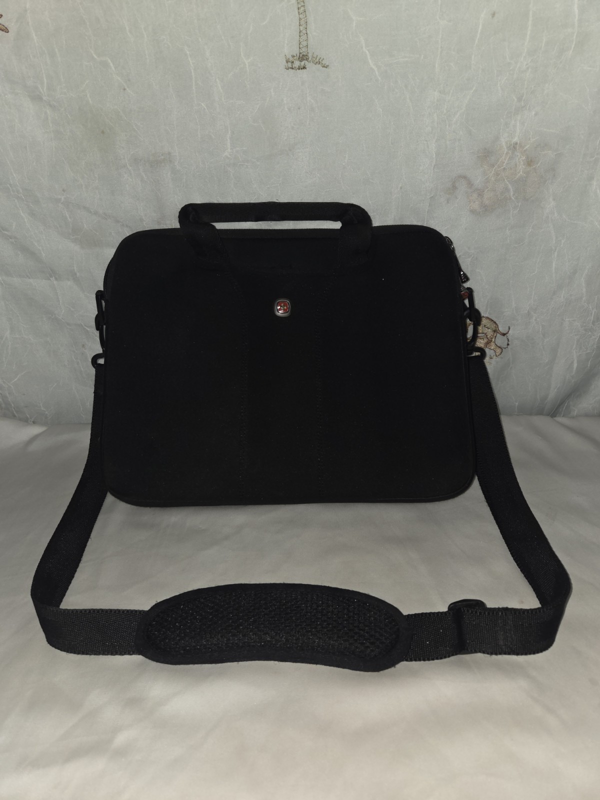 WENGER SWISS GEAR LEGACY ULTRA 15.6"/16" Notebook Sleeve Messenger Bag