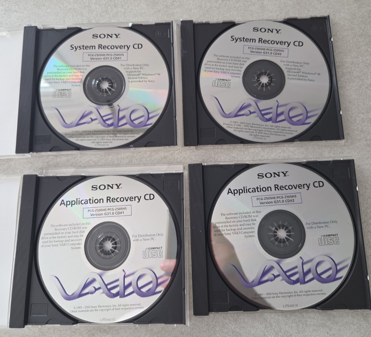 Sony VAIO System & Application Recovery G31.0 CD's #1 & 2- PCG-Z505HE/PCG-Z505HS