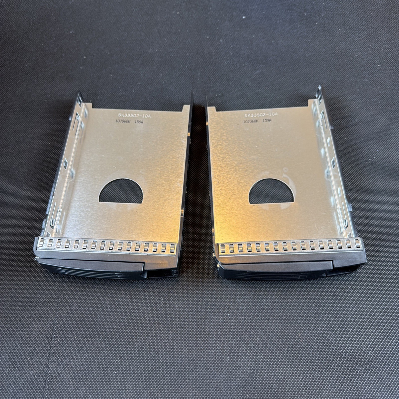 2 pcs of Chenbro 3.5" Hard Drive Caddy Tray SK33502-10A for HOT SWAP HDD