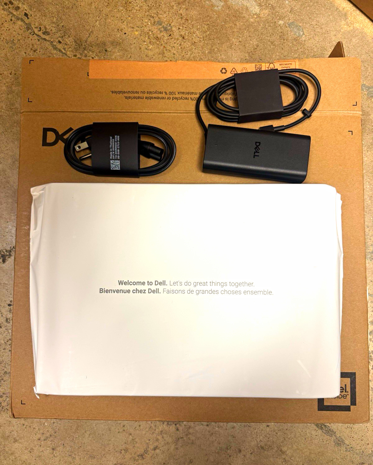 Dell Pro 14 Laptop 16GB RAM 512GB SSD Intel Core 7 - Open Box, Unused