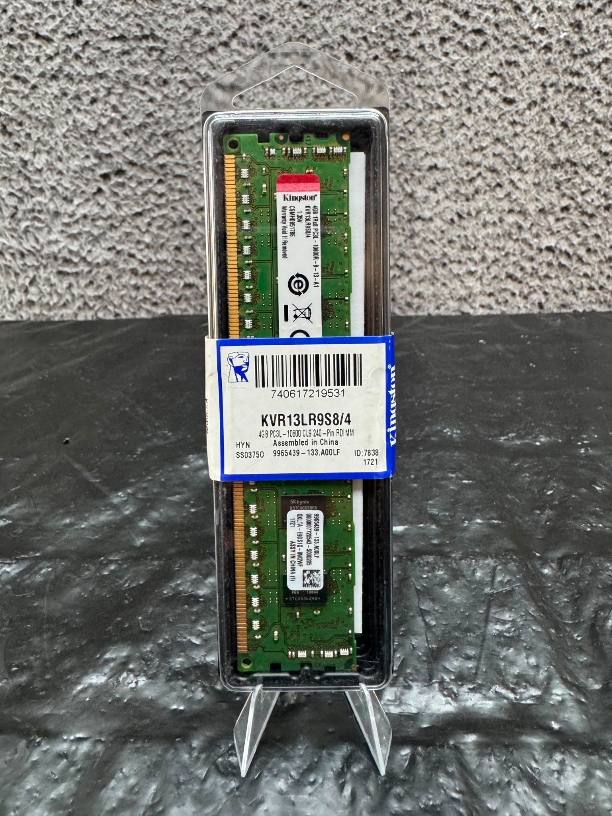 Kingston 4GB DDR3 PC3L-10600R 1333MHz CL9 240-Pin RDIMM RAM KVR13LR9S8/4