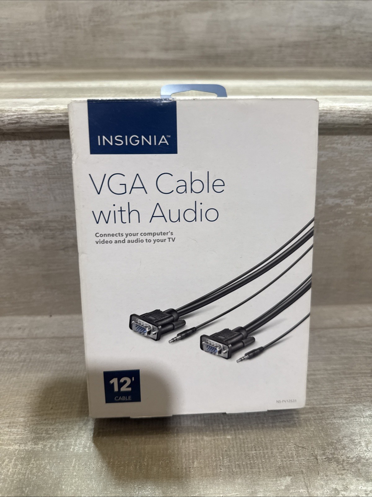 Insignia NS-PV12531 12 inch VGA Cable with Audio - Black