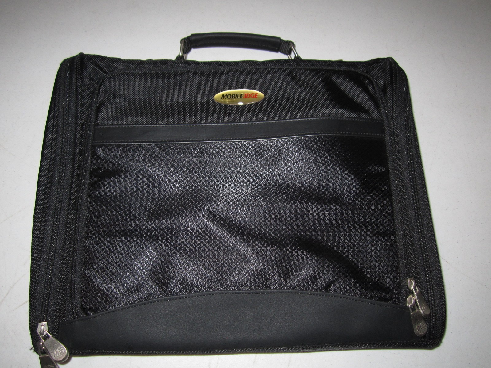 Mobile Edge Computer Laptop Bag for 17" Notebooks - Black New Without Tags