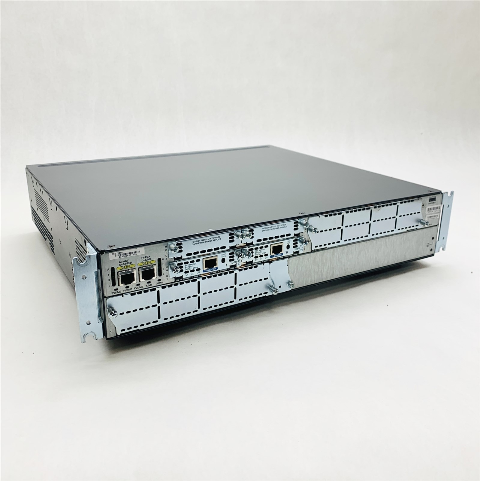 Cisco 2821 Integrated Services Router ISR 2821 VPN Security Network Router