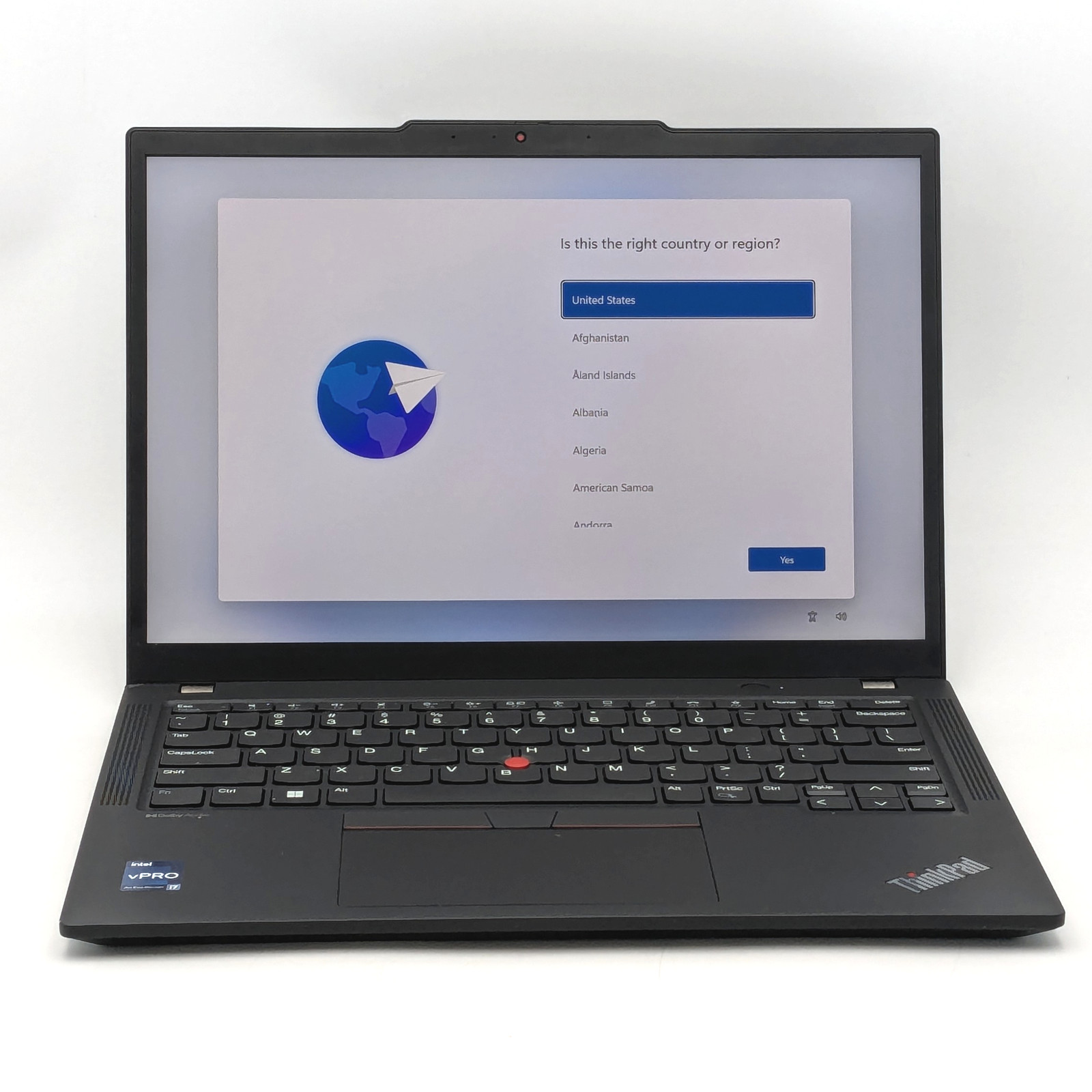 Lenovo ThinkPad X13 Gen 4 13.3" i7-1365U 16GB DDR5 512GB SSD Windows 11 Home