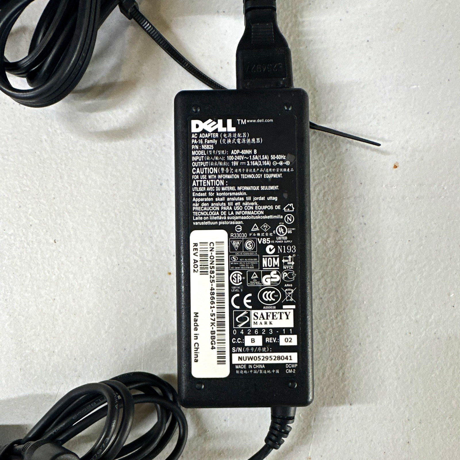 Dell 90W Power Adapter 19.5V 4.62A PA-10 Family for Latitude ADP-90NH B