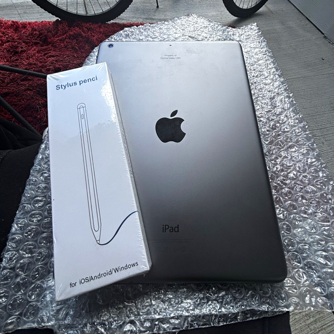 Apple iPad 9.7in Gray Tablet 32GB Wi‑Fi + 3G,3GB RAM + universal stylus pen
