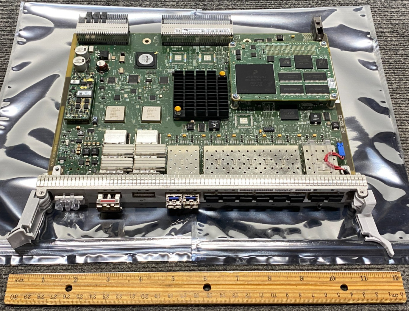 Ciena NTK531VAE5 2x XFP 10x SFP L2 MOTR Circuit Pack 2016W03 (As Is, Unit Only)