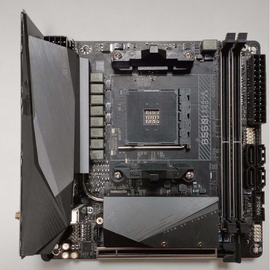 FOR GIGABYTE B550I AORUS PRO AX Motherbroad DDR4 AMD AM4 B550 Mini-ITX Test ok