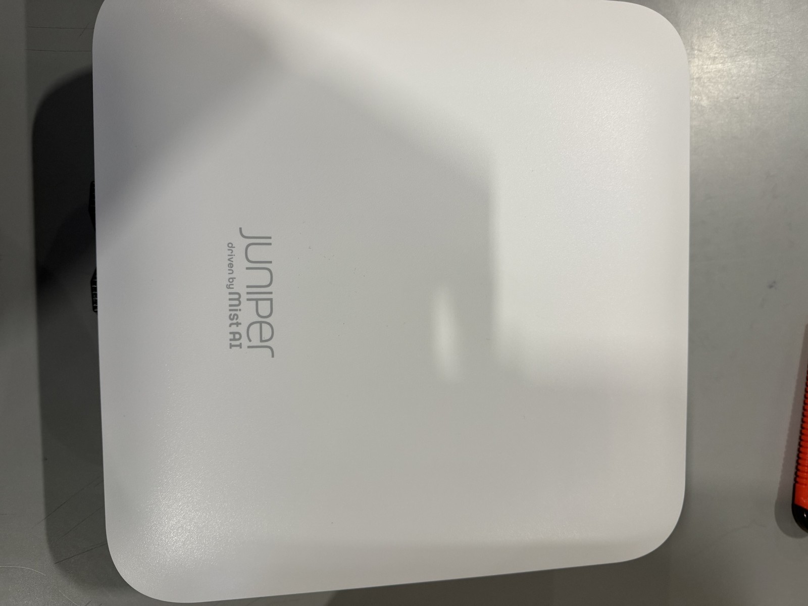 JUNIPER NETWORKS MIST AI AP63-US HIGH PERFORMANCE OUTDOOR ACCESS POINT - WHITE
